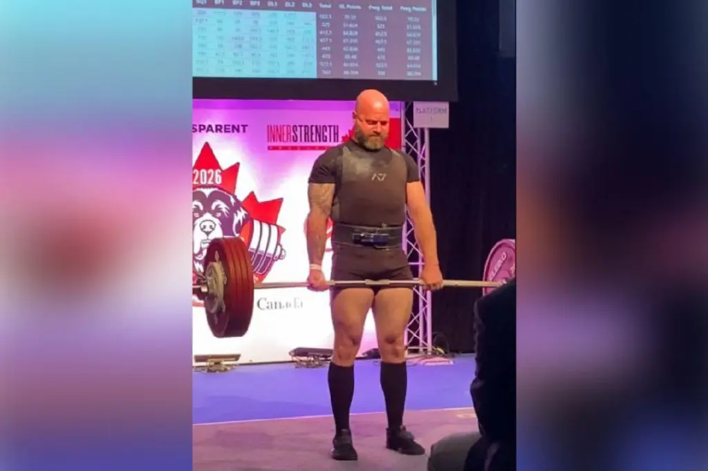 Vernon powerlifter set for world finals