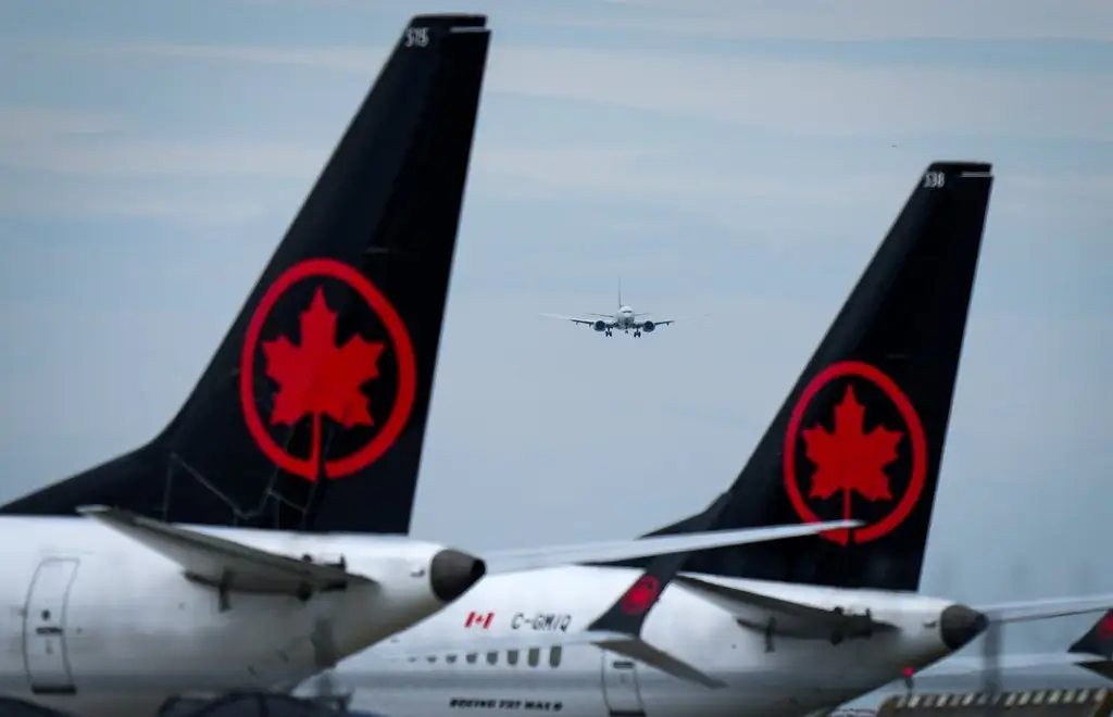 Air Canada, technicians union sign new tentative agreement