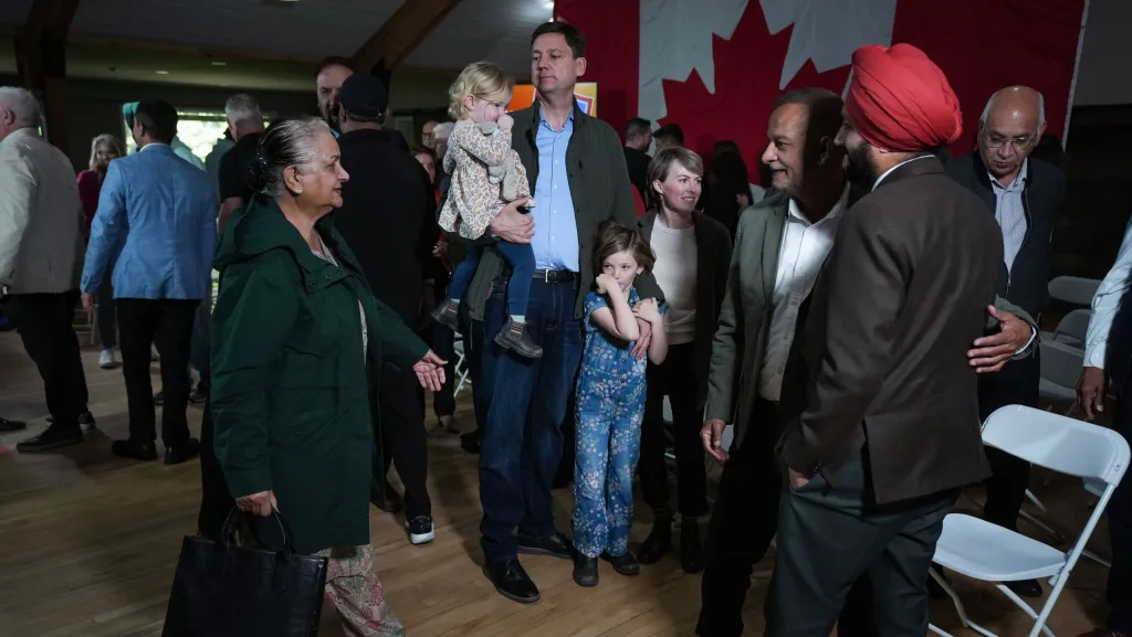 Eby slams U.S.-style health care privatization, Conservatives claim ‘fearmongering’