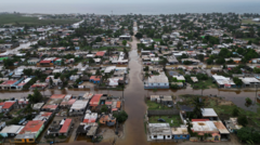 Super El Niño sets another record as it strengthens to 'unprecedented levels'
