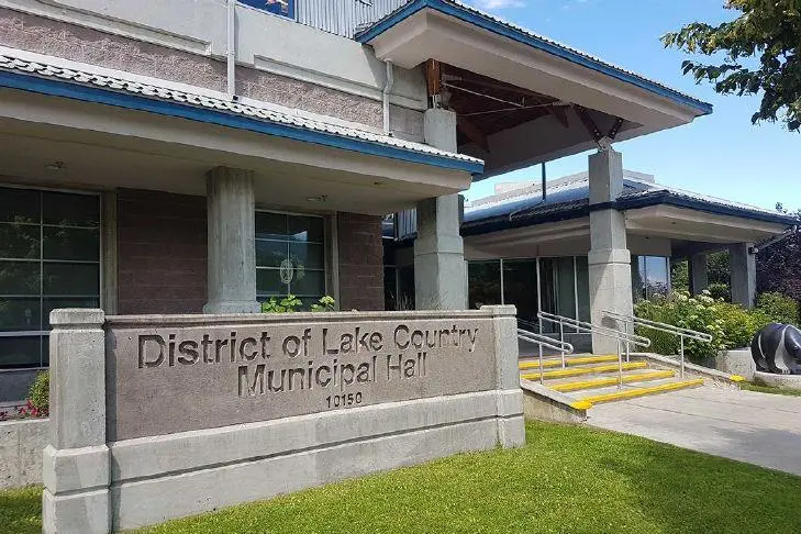 Lake Country offering free rides with a summer shuttle pilot project