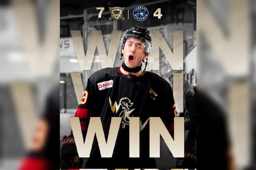 West Kelowna Warriors beat Langley Rivermen 7-4